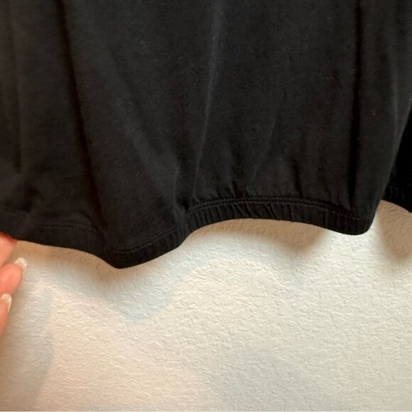 Ric Rac Black Ruffled Tank Top Medium - Picture 2 of 5